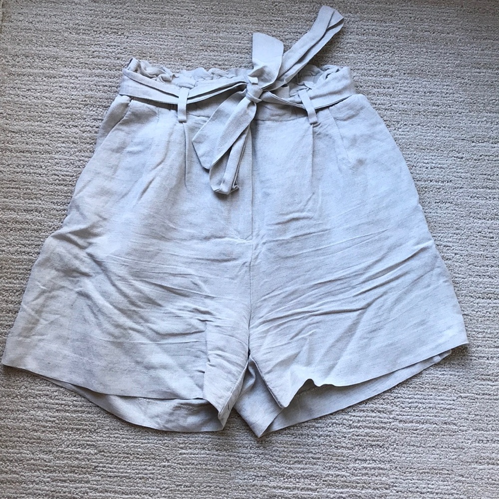 H&M High Waisted Flowy Shorts